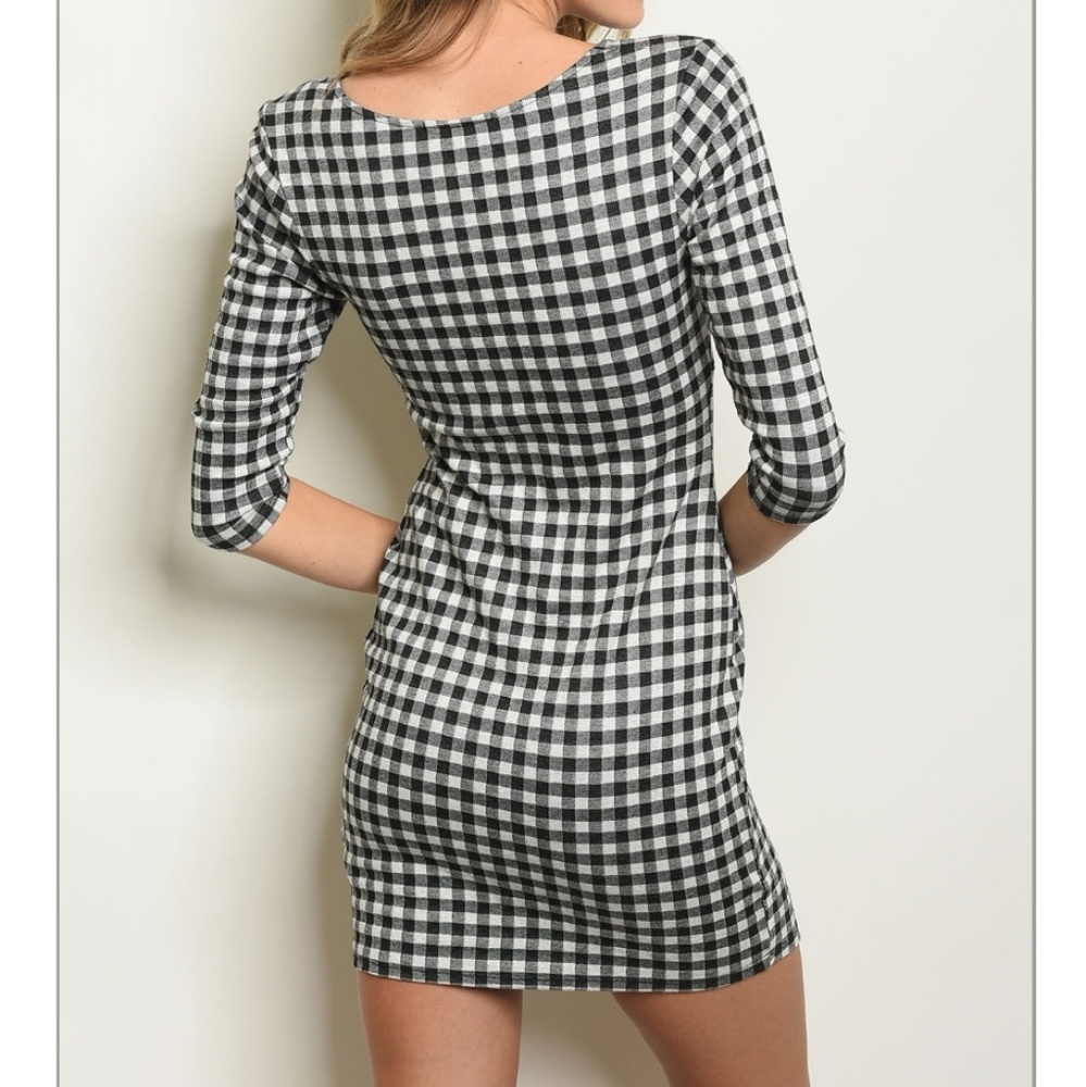 Le Lis Black & White checkered dress - Picture 2 of 3
